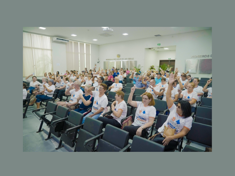 Pessoa Idosa finaliza com aprovação de 24 propostas